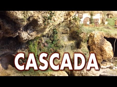 Convierte tu belén en un paraíso acuático con una cascada artificial