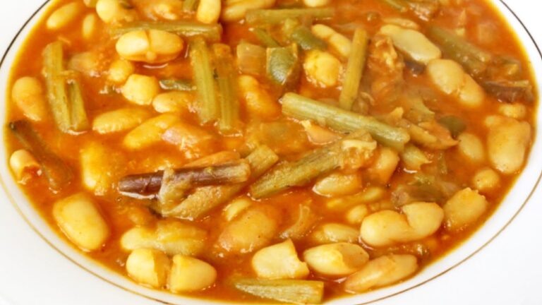 Descubre cómo hacer un delicioso potaje de tagarninas en solo 5 pasos
