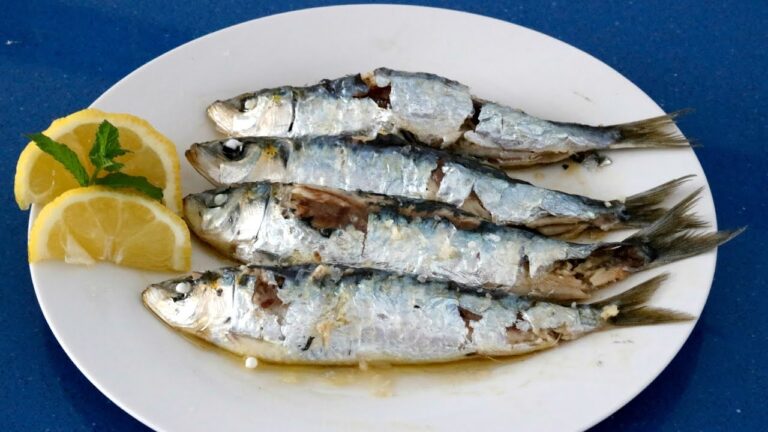Cocina sardinas en minutos con este truco de microondas