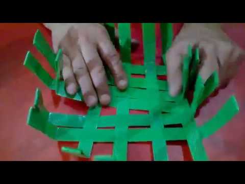 &iexcl;Aprende a crear cestas &uacute;nicas con flejes de pl&aacute;stico en casa!