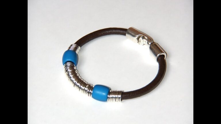 Aprende a crear preciosas pulseras con cuero y abalorios