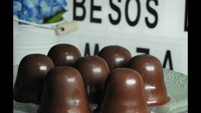 Aprende cómo hacer el seductor beso de moza en solo tres pasos