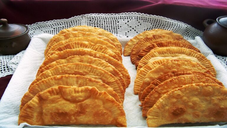 Deliciosas empanadas chilenas fritas: aprende cómo hacerlas en casa