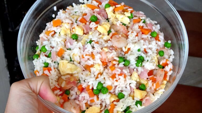 Aprende a preparar arroz tres delicias sin gambas en s&oacute;lo pasos simples