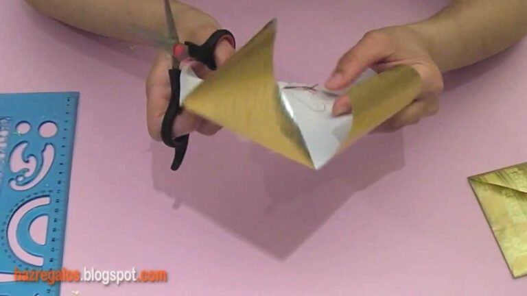 Descubre cómo crear sobres para tarjetas rectangulares de forma sencilla.