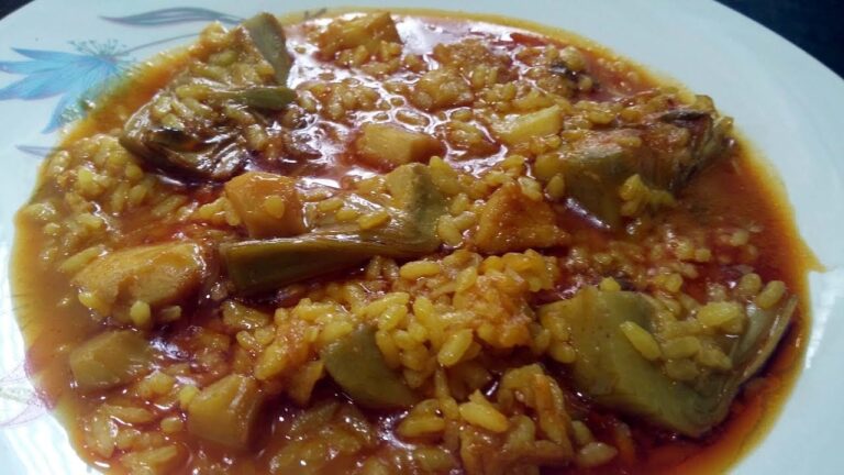 Aprende a preparar exquisito arroz con bacalao y alcachofas en casa