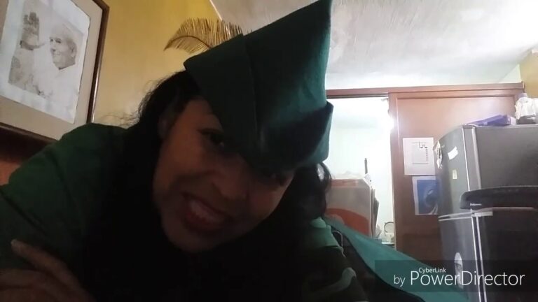 Aprende f&aacute;cilmente a crear tu propio gorro de Robin Hood en casa